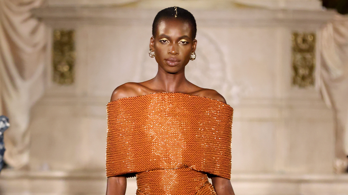 Christian Siriano kollektsiooniga otse Dune'ist