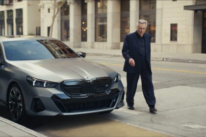 Christopher Walken annab BMW reklaamis ja Super Bowlil mastaapselt tooni
