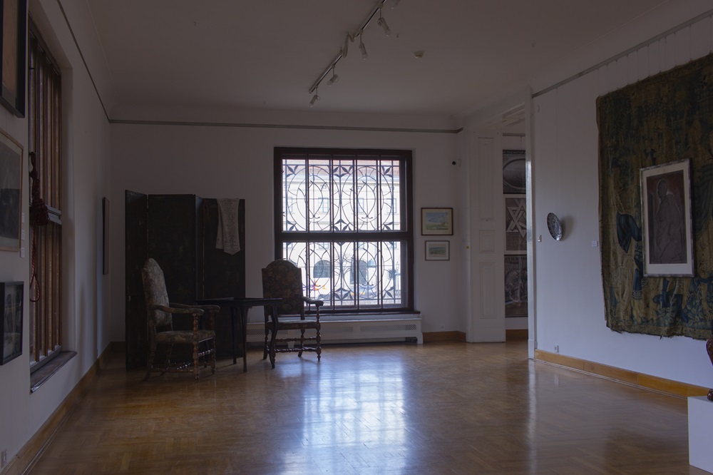 Korratu palee. Franciszek Starowieyski taas Krakowis - n&auml;ituse dokumentatsioon