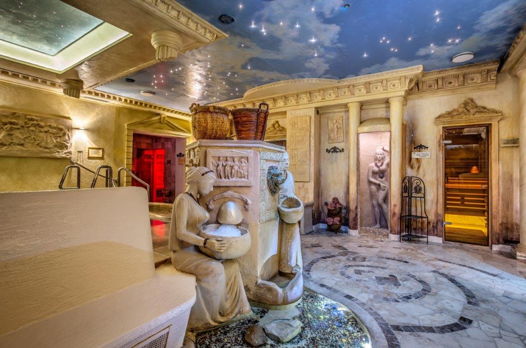 Manor House Spa Rooma vannid