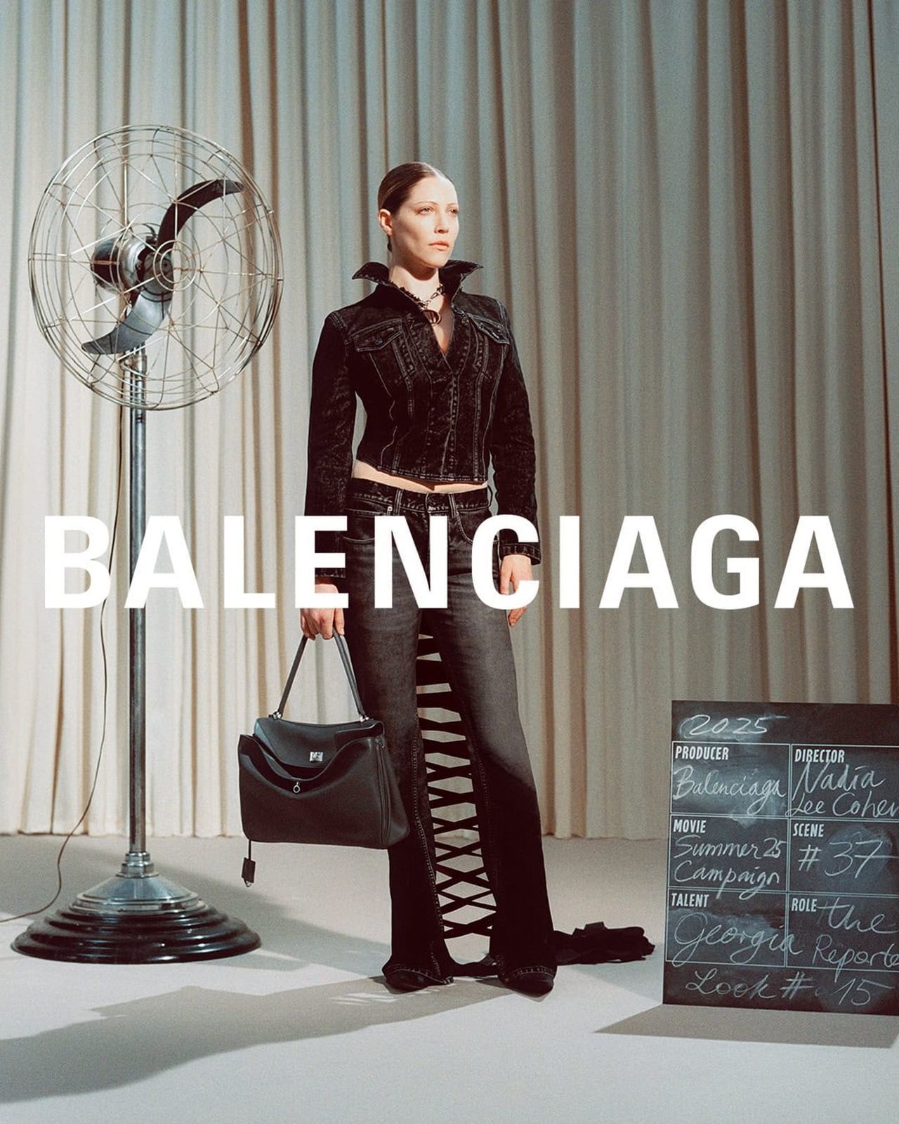 Balenciaga suvekampaania1