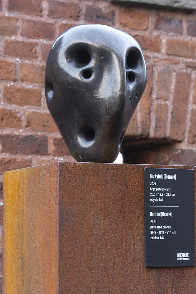 Beksinski.Twilight skulptuurid36väike