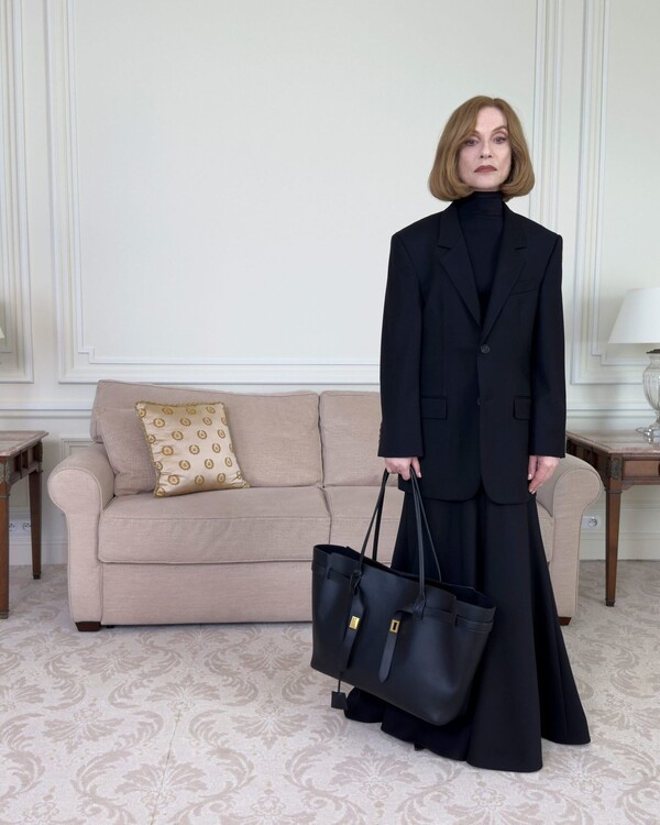 Balenciaga kampaania Claudia Schifferiga7