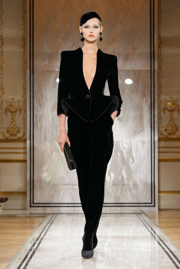 Giorgio Armani Dead1