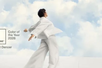 251205 Pantone Aasta Varv Ajakiri Big