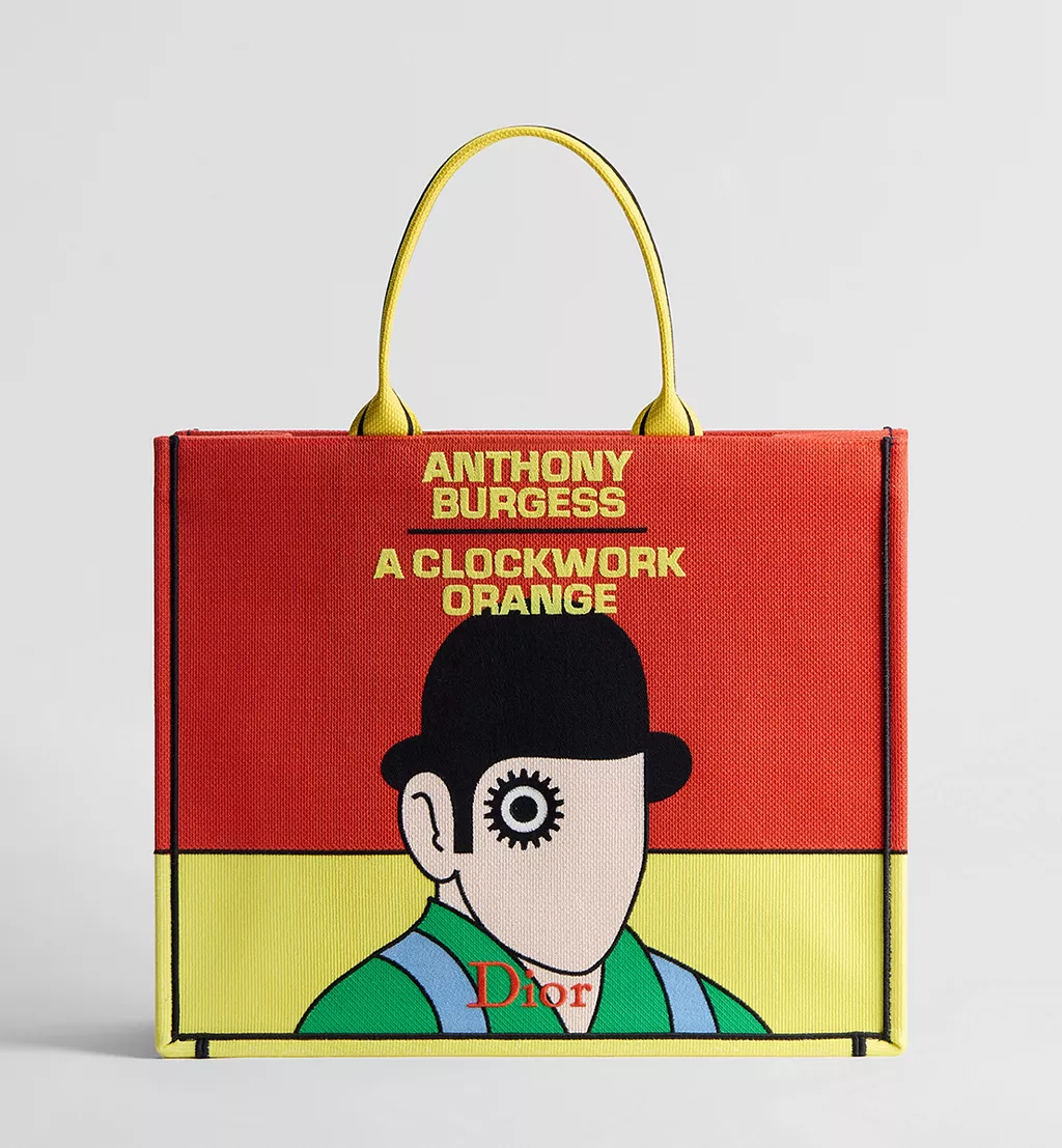 Dior Book Tote Kui Raamat Saab Moeks113